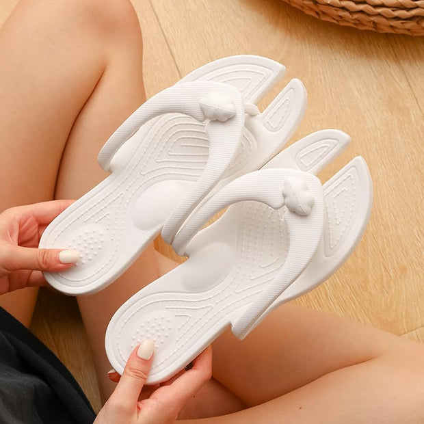 🥿 Portable Travel Slides – Foldable | Lightweight | Waterproof | Travel-Ready Comfort