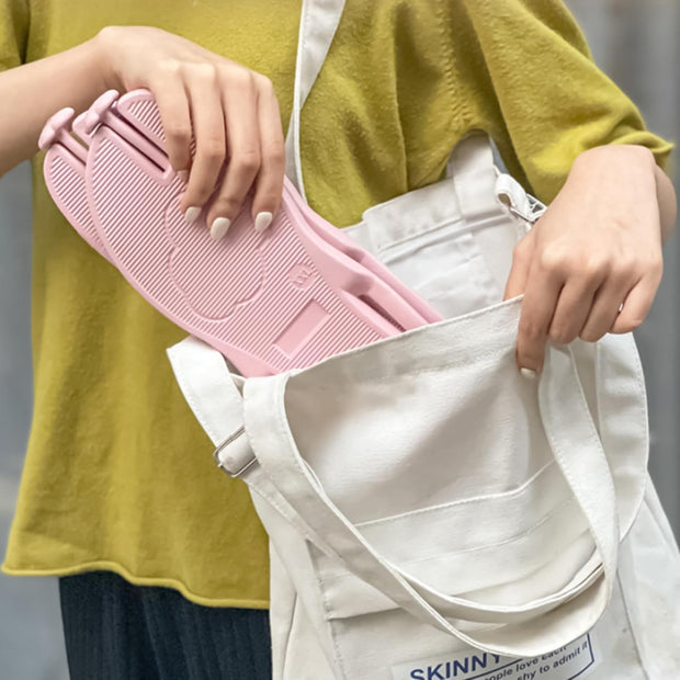 🥿 Portable Travel Slides – Foldable | Lightweight | Waterproof | Travel-Ready Comfort
