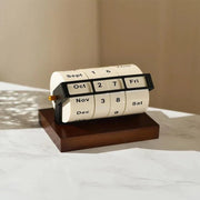 Vintage Charm on Your Desk – Rotating Wooden Perpetual Calendar Wheel