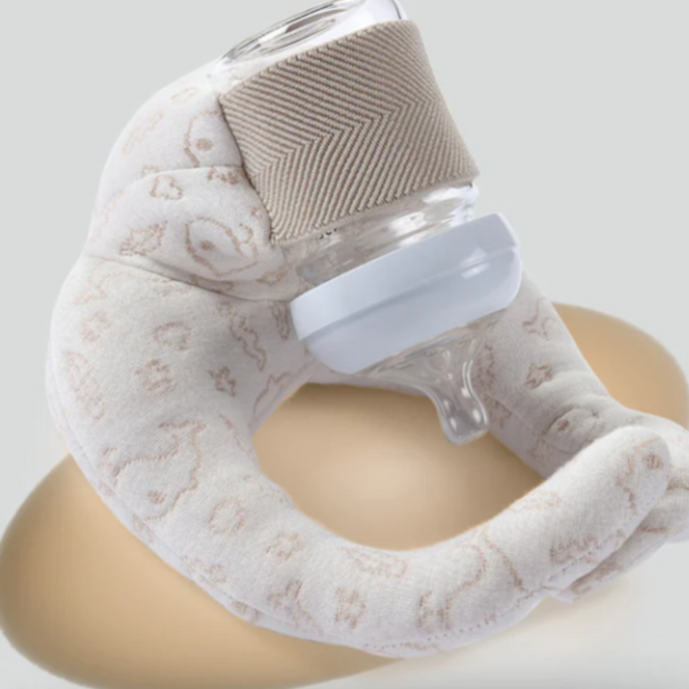 Hands-Free Baby Feeding Pillow – Easy & Comfortable Self-Feeding Support