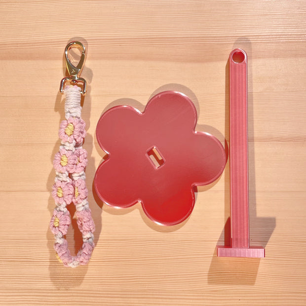 🌸 Flower-Shaped Yarn Spinner – Eco-Friendly Crochet Companion