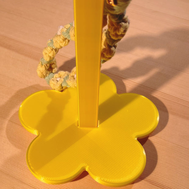 🌸 Flower-Shaped Yarn Spinner – Eco-Friendly Crochet Companion